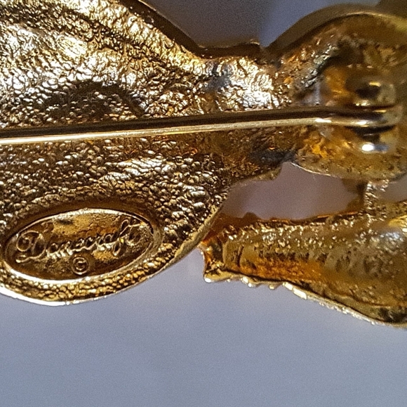 Vtg DANECRAFT Frosty Snowman bejeweled gold tone Brooch pin winter holiday - Picture 4 of 5